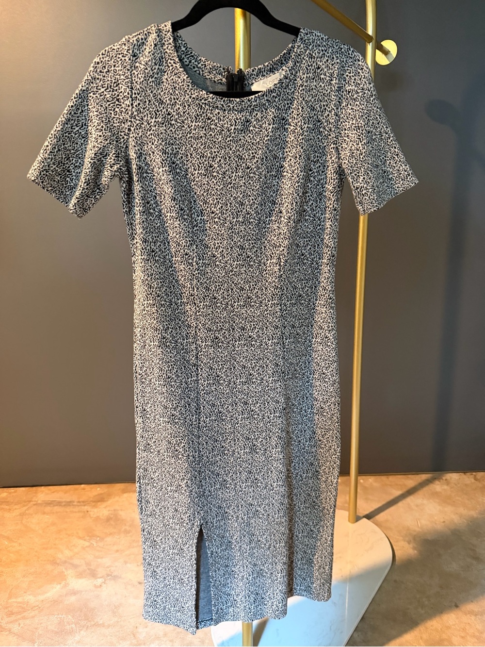Short Sleeve Black and White Cheetah Printed Midi Dress